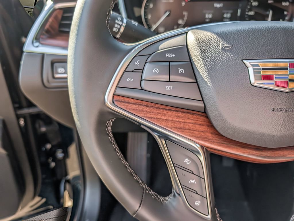 New 2025 Cadillac XT5 Premium Luxury AWD/4WD image 24