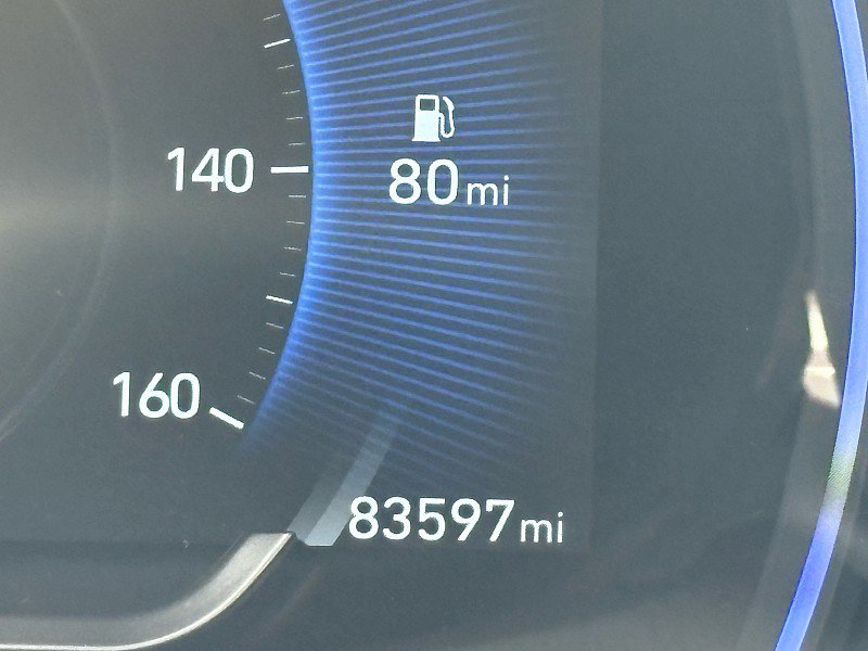 Used 2020 Hyundai Santa Fe Limited image 14