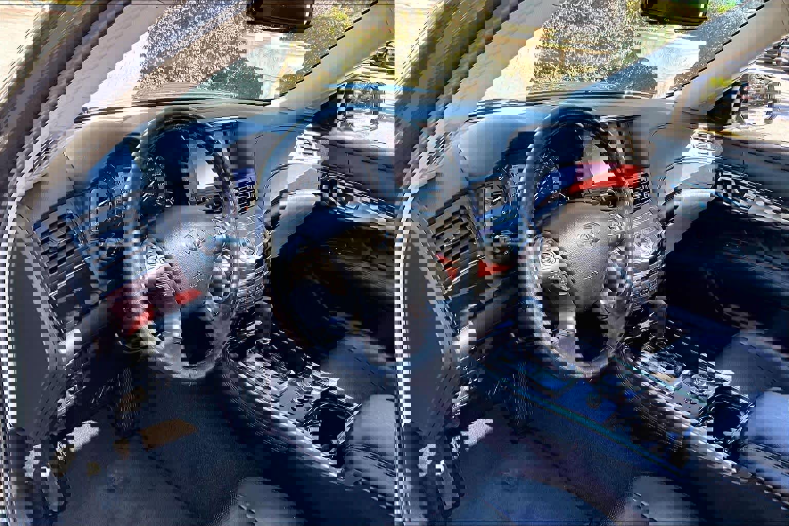 Used 2015 INFINITI Q70 L 3.7 image 18