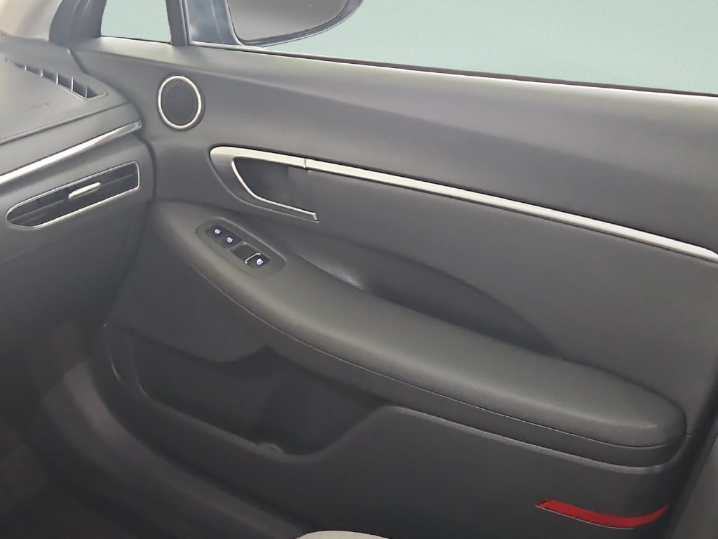 Used 2021 Hyundai Sonata SEL w/ Convenience Package FWD image 14