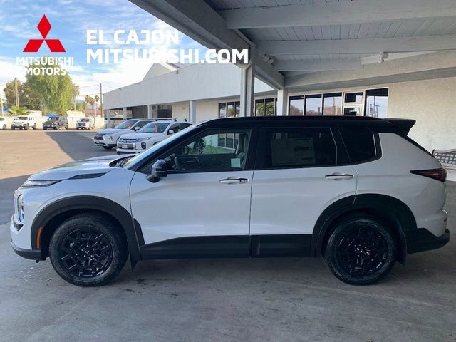 New 2026 Mitsubishi Outlander Trail Edition image 6