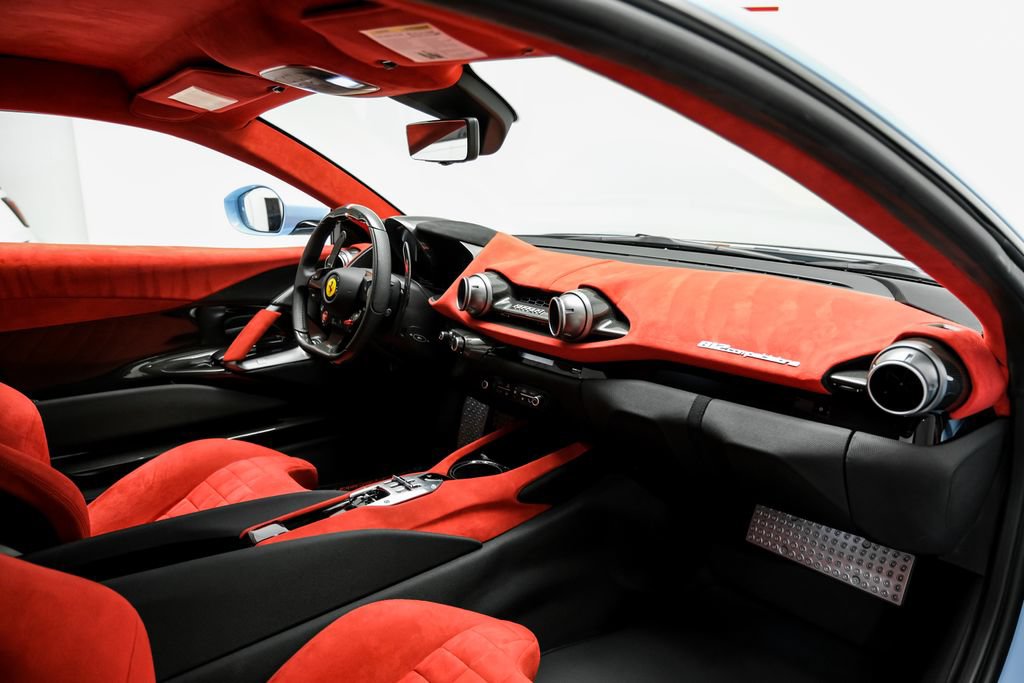 Used 2023 Ferrari 812 Competizione RWD image 12