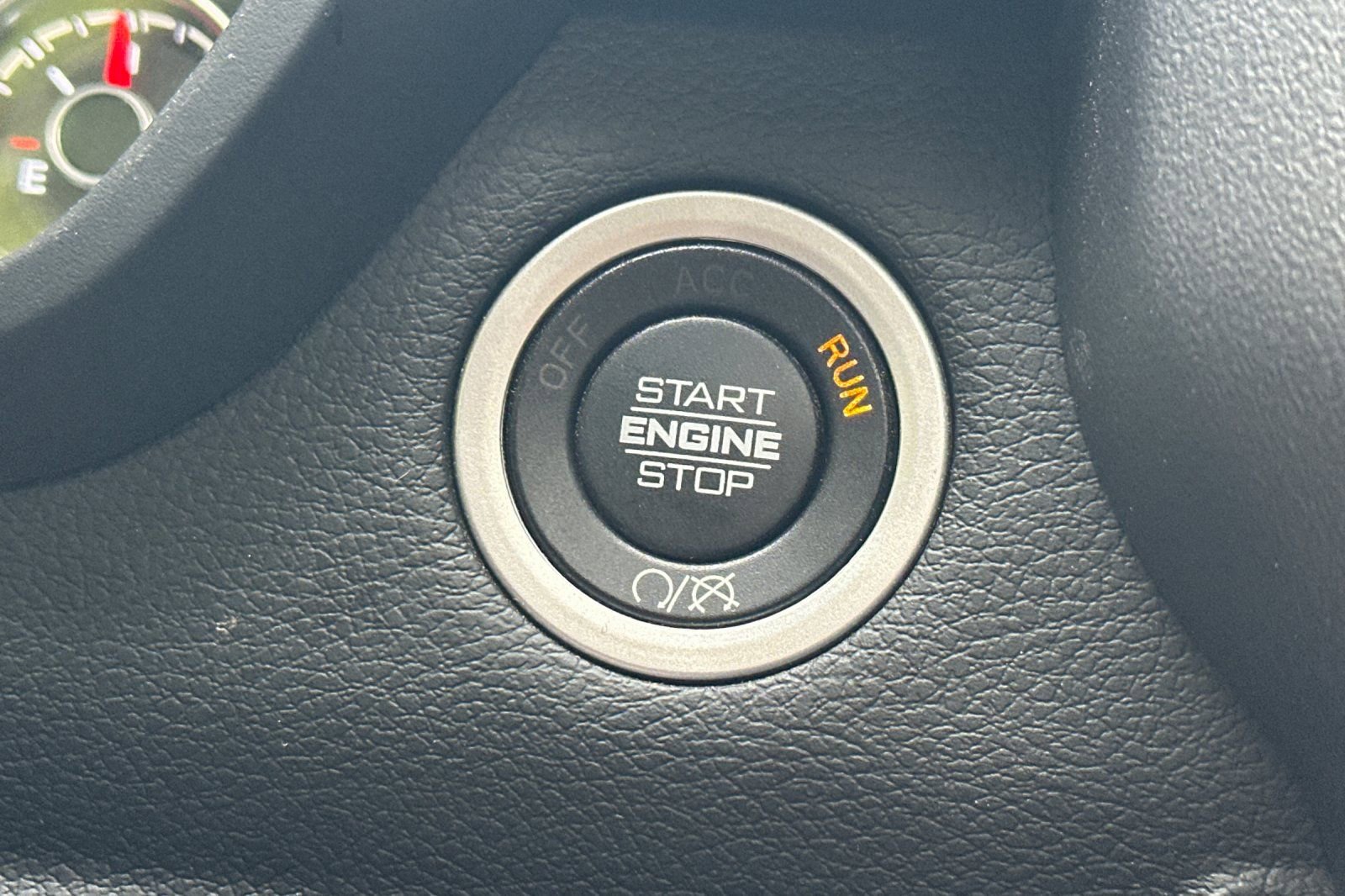 Used 2024 RAM 3500 Laramie w/ Night Edition AWD/4WD image 18