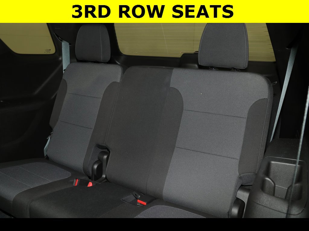 Used 2022 Chevrolet Traverse LT image 8