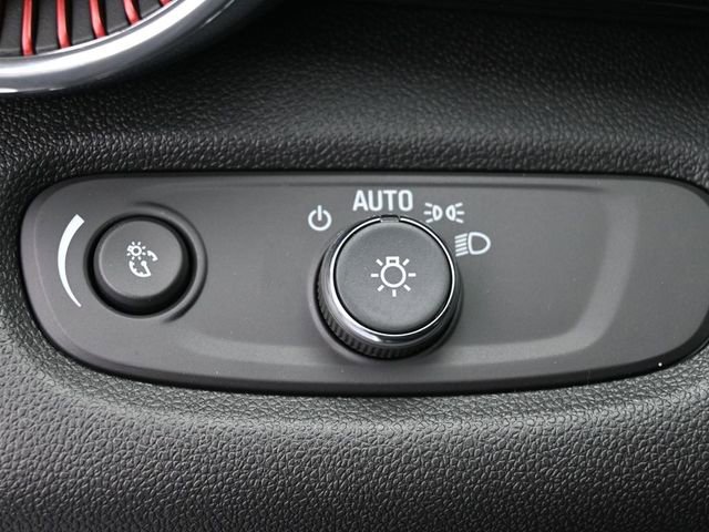 New 2026 Chevrolet Trax RS w/ Sunroof Package image 35