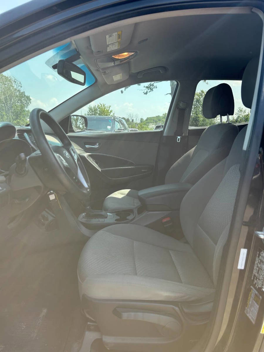Used 2013 Hyundai Santa Fe Sport FWD image 8