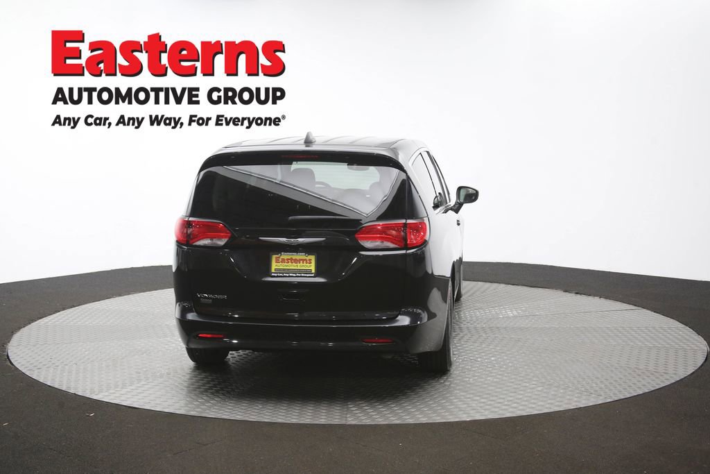 Used 2024 Chrysler Voyager LX FWD image 39