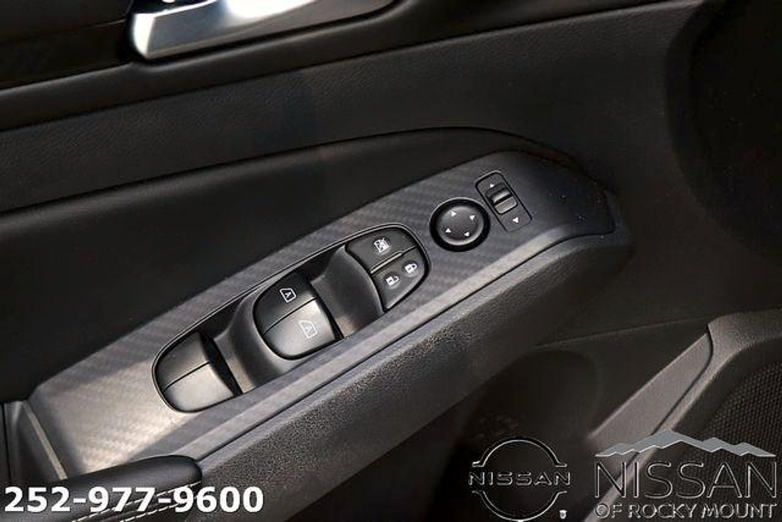 Certified 2025 Nissan Altima 2.5 SV w/ SV Premium Package FWD image 11