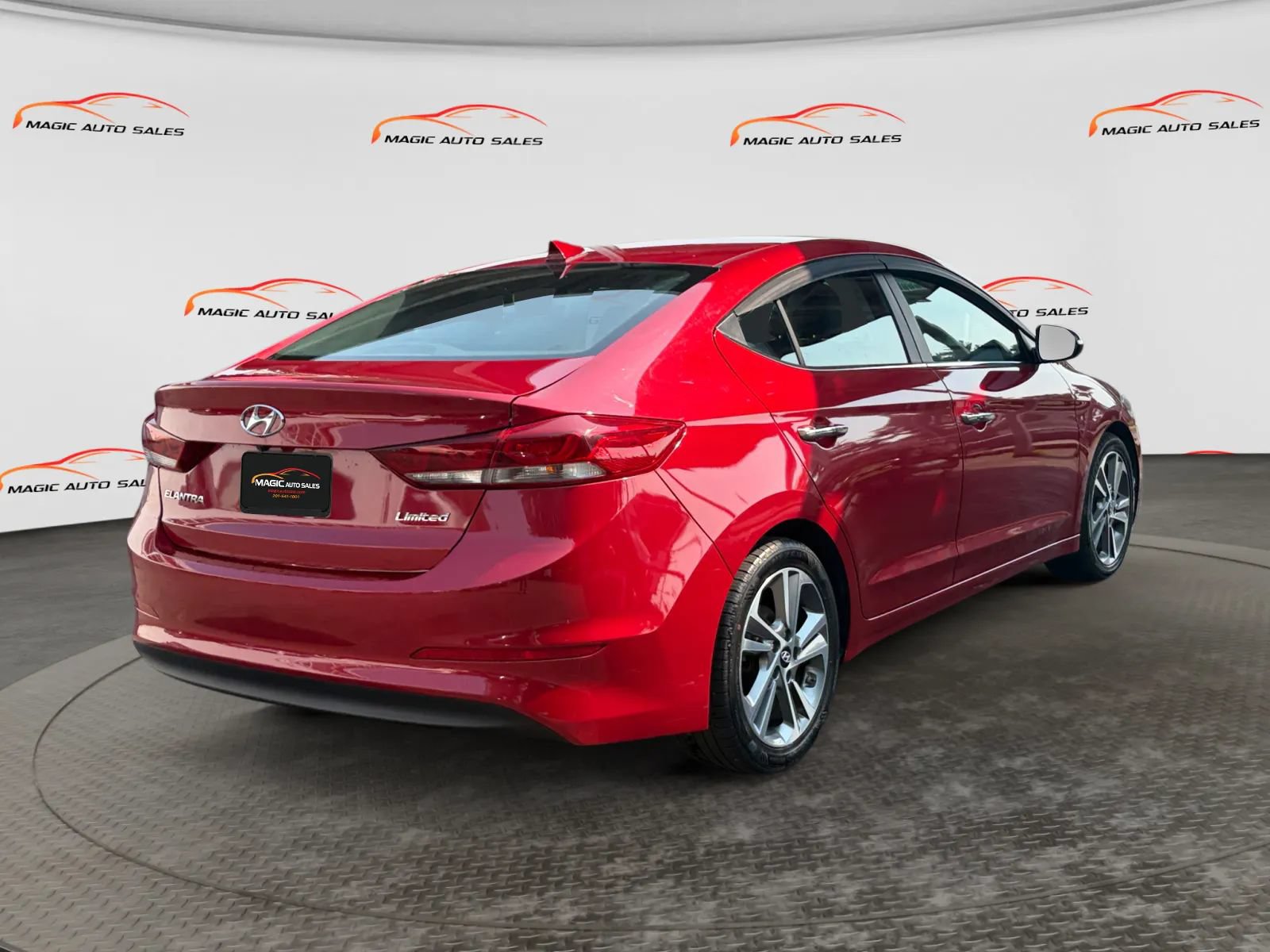 Used 2017 Hyundai Elantra Limited FWD image 10