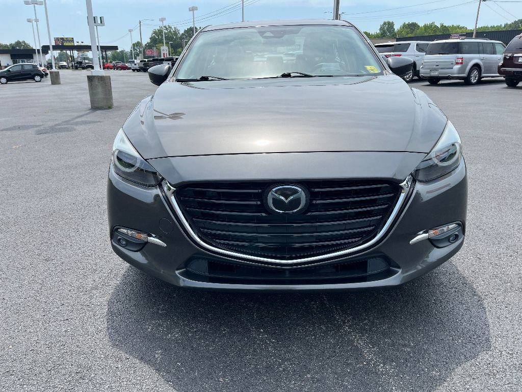 Used 2018 MAZDA MAZDA3 Grand Touring w/ Premium Equipment Package image 2
