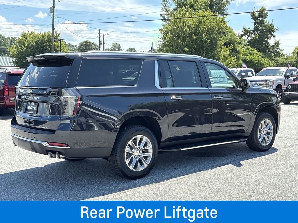New 2025 Chevrolet Suburban Premier image 8