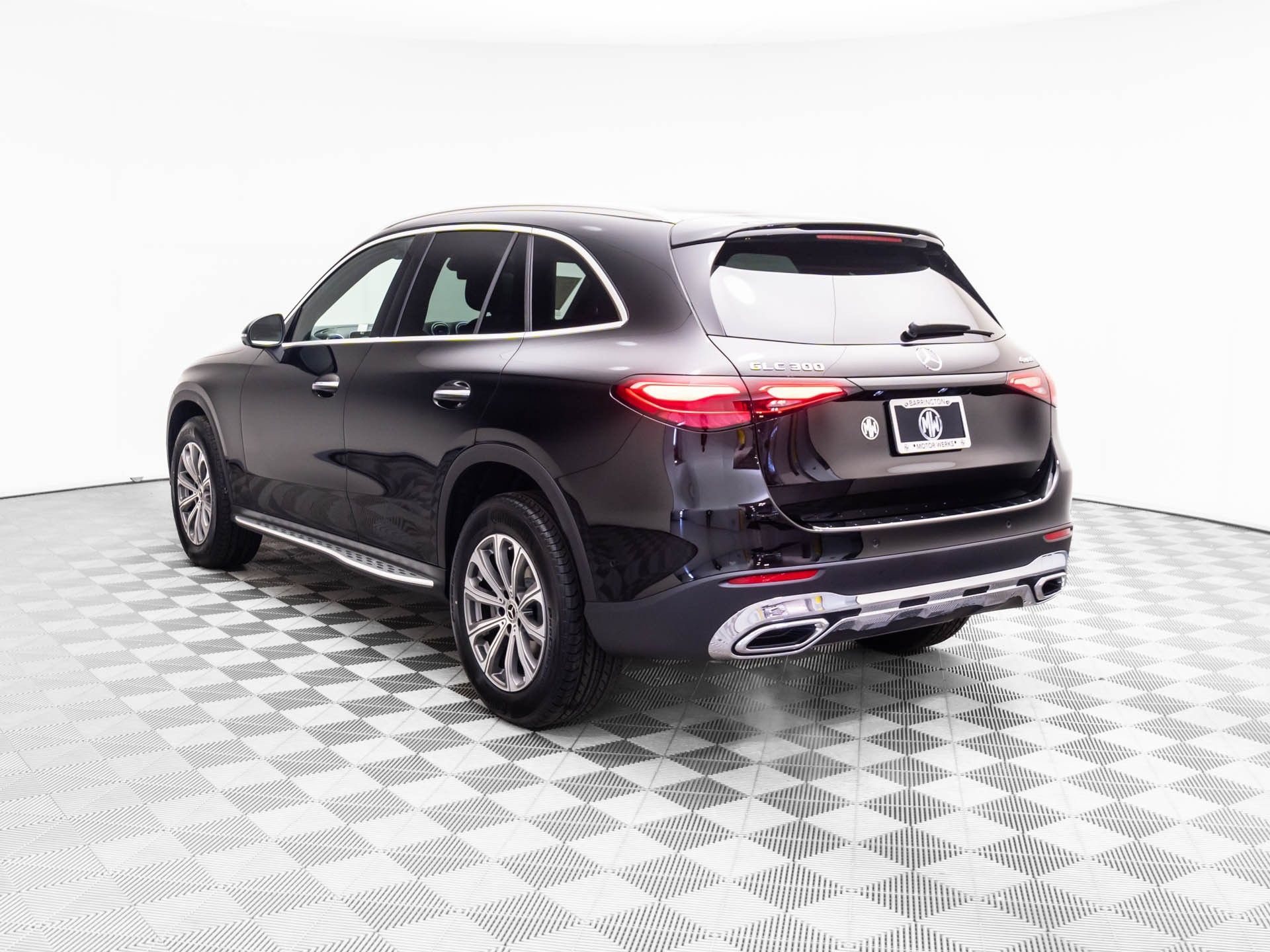 New 2026 Mercedes-Benz GLC 300 4MATIC image 3