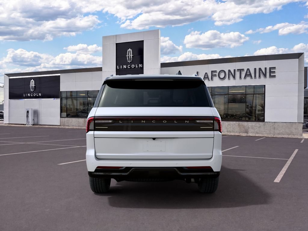 New 2027 Lincoln Navigator Black Label AWD/4WD image 7