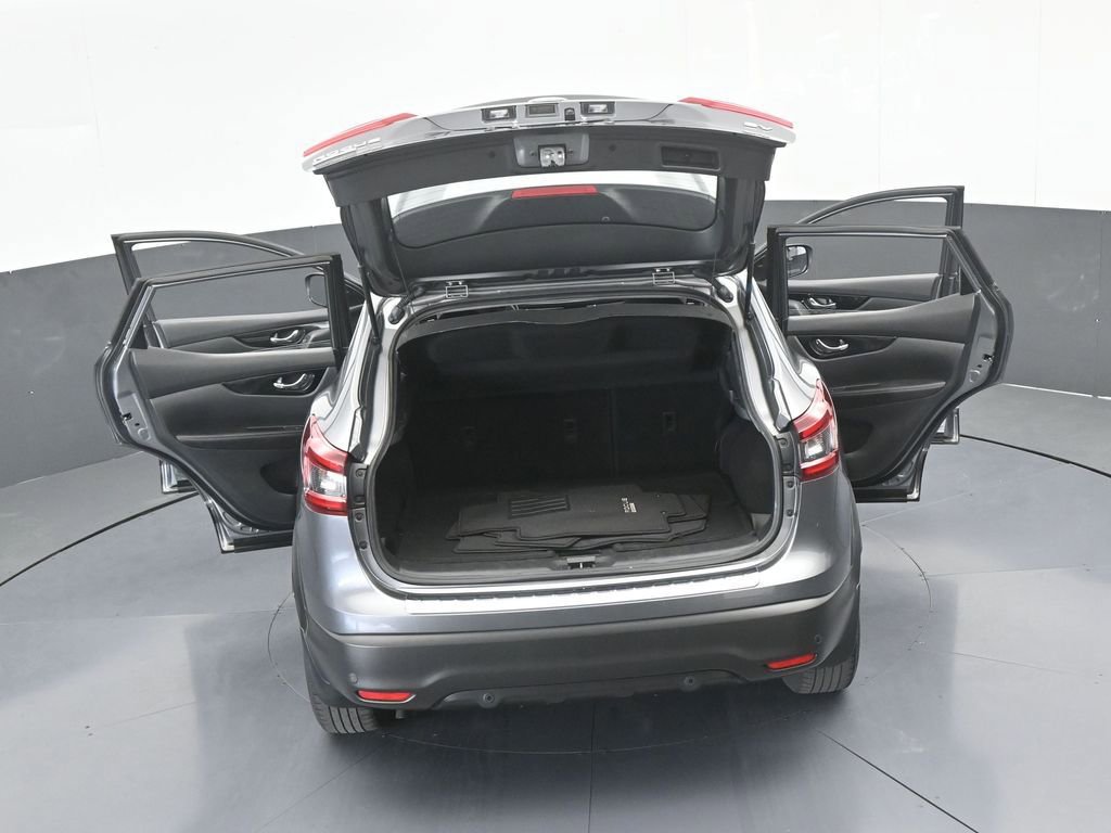 Used 2021 Nissan Rogue Sport SV image 70