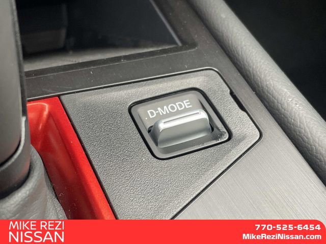 New 2026 Nissan Kicks SR w/ SR Premium Package FWD image 18