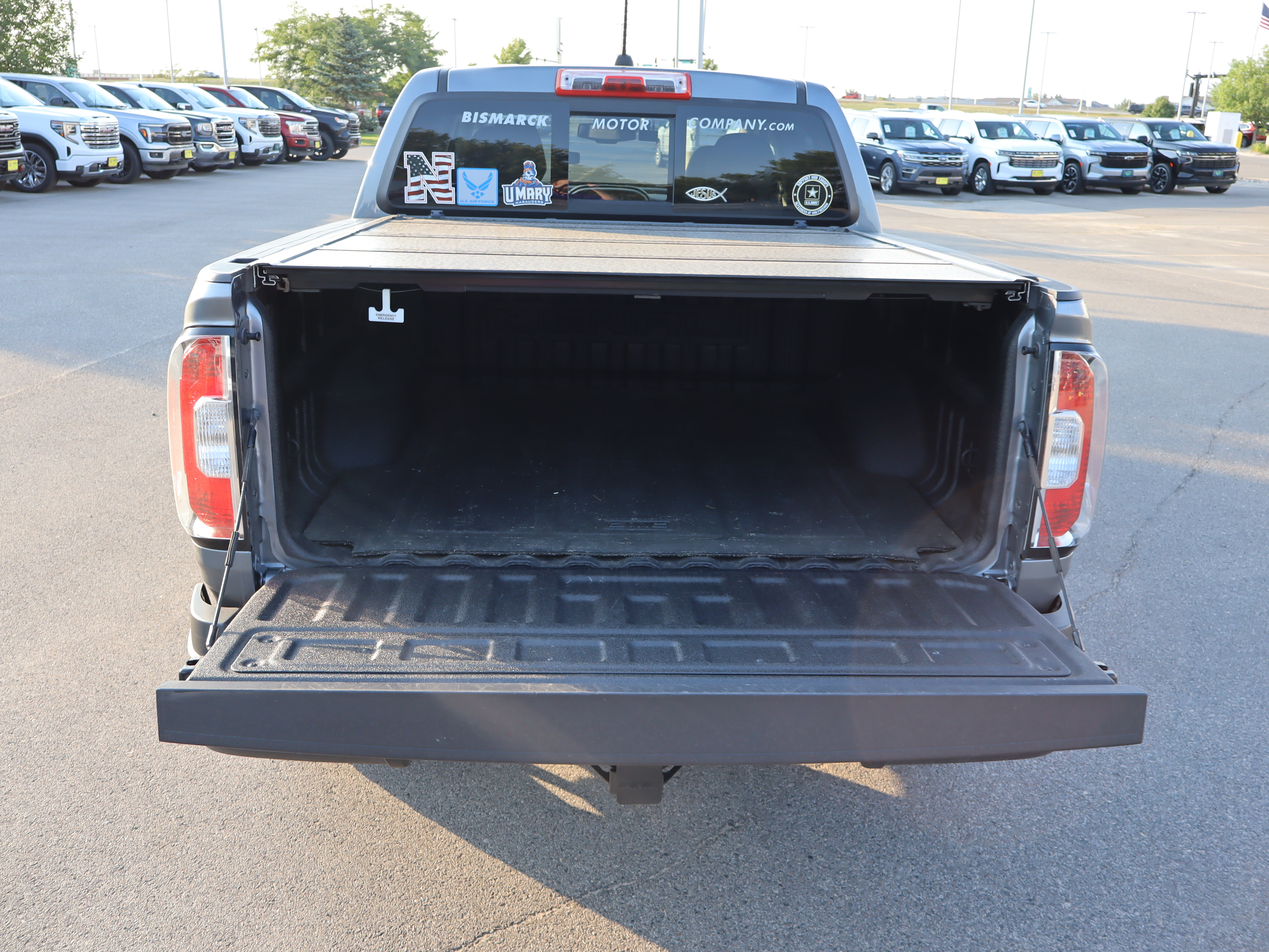 Used 2021 GMC Canyon Denali AWD/4WD image 15