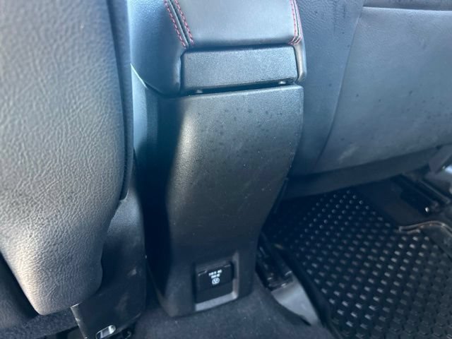 Used 2017 Jeep Renegade Trailhawk w/ Premium Trailhawk Package AWD/4WD image 39