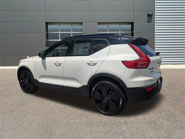 New 2026 Volvo XC40 B5 Ultra w/ Protection Package Premier image 5