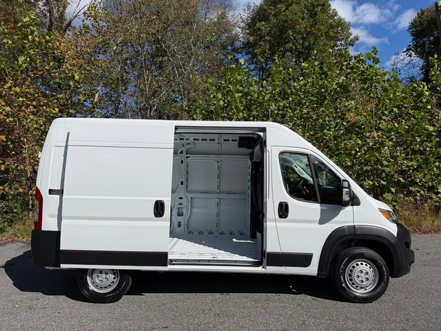 New 2026 RAM ProMaster 2500 w/ Safety Group FWD image 7