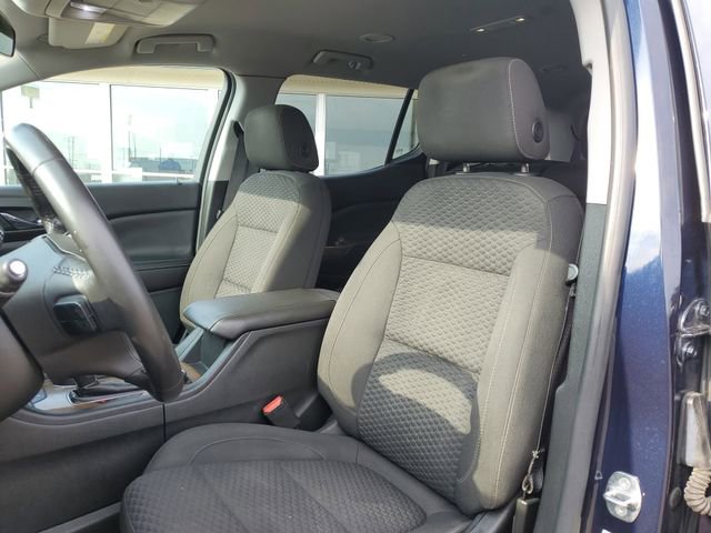 Used 2017 GMC Acadia SLE w/ Driver Alert Package I image 5