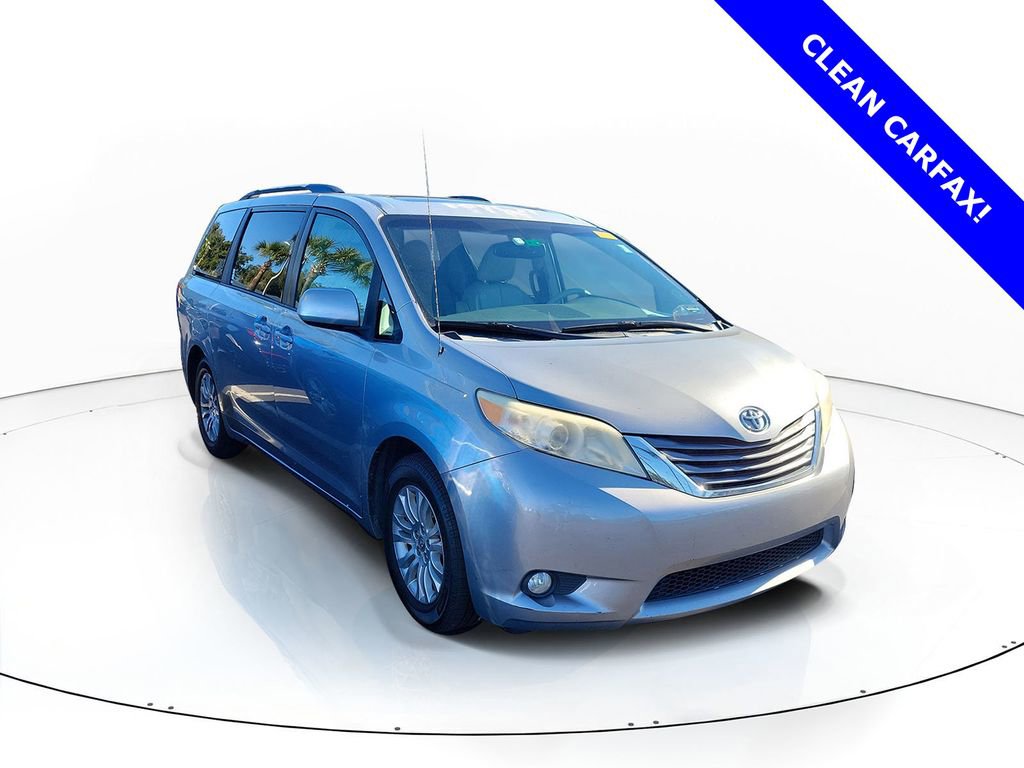 Used 2011 Toyota Sienna image 1