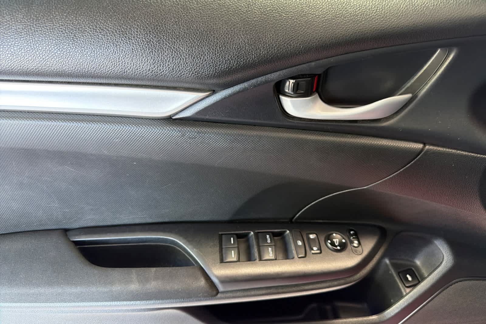 Used 2019 Honda Civic LX image 12