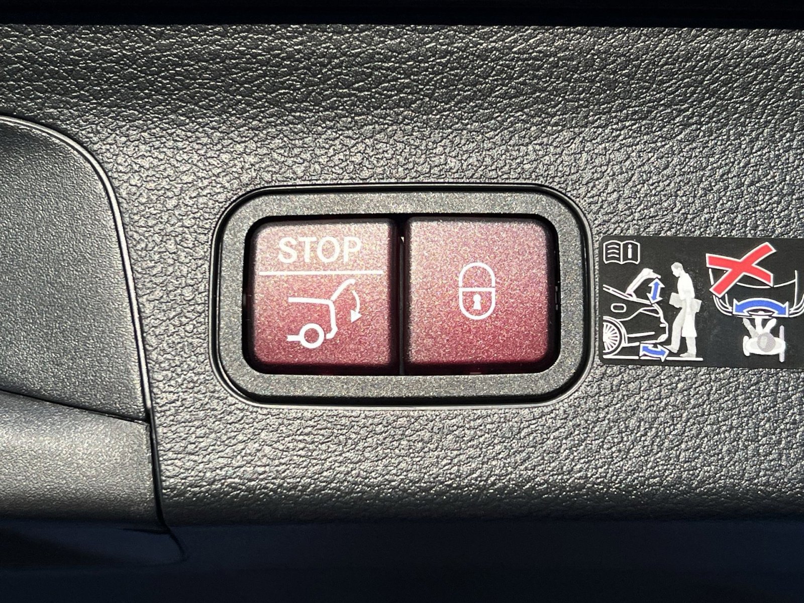 New 2026 Mercedes-Benz GLS 450 GLS 450 image 26