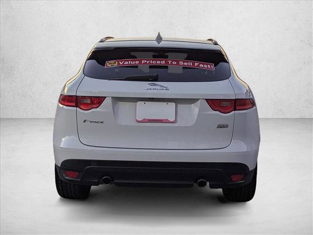 Used 2019 Jaguar F-PACE Premium image 7