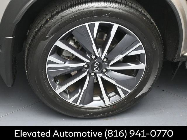 Certified 2026 INFINITI QX60 Luxe w/ Cargo Package AWD/4WD image 5