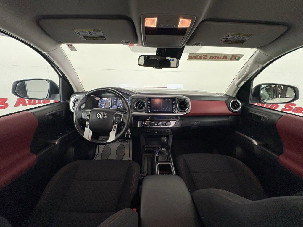 Used 2022 Toyota Tacoma SR5 image 31