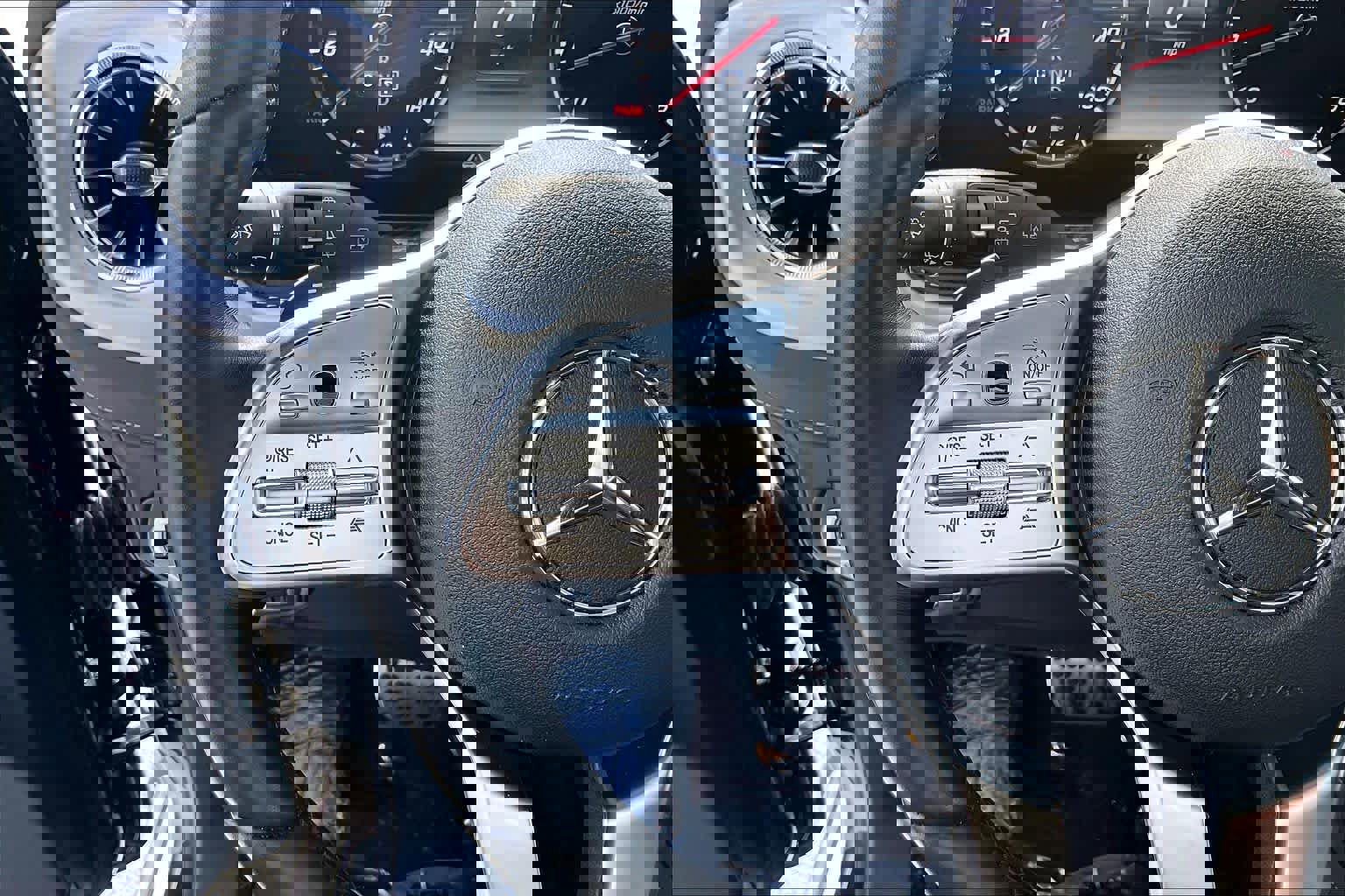 Used 2021 Mercedes-Benz G 550 image 22