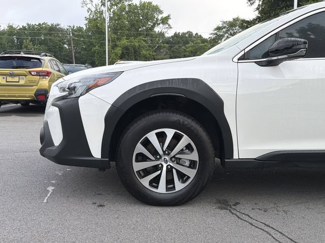 Certified 2025 Subaru Outback Premium AWD/4WD image 9