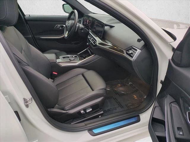 Used 2023 BMW 330i Sedan w/ Convenience Package image 22