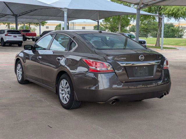 Used 2015 Nissan Altima 2.5 S w/ Power Driver Seat Package FWD image 7