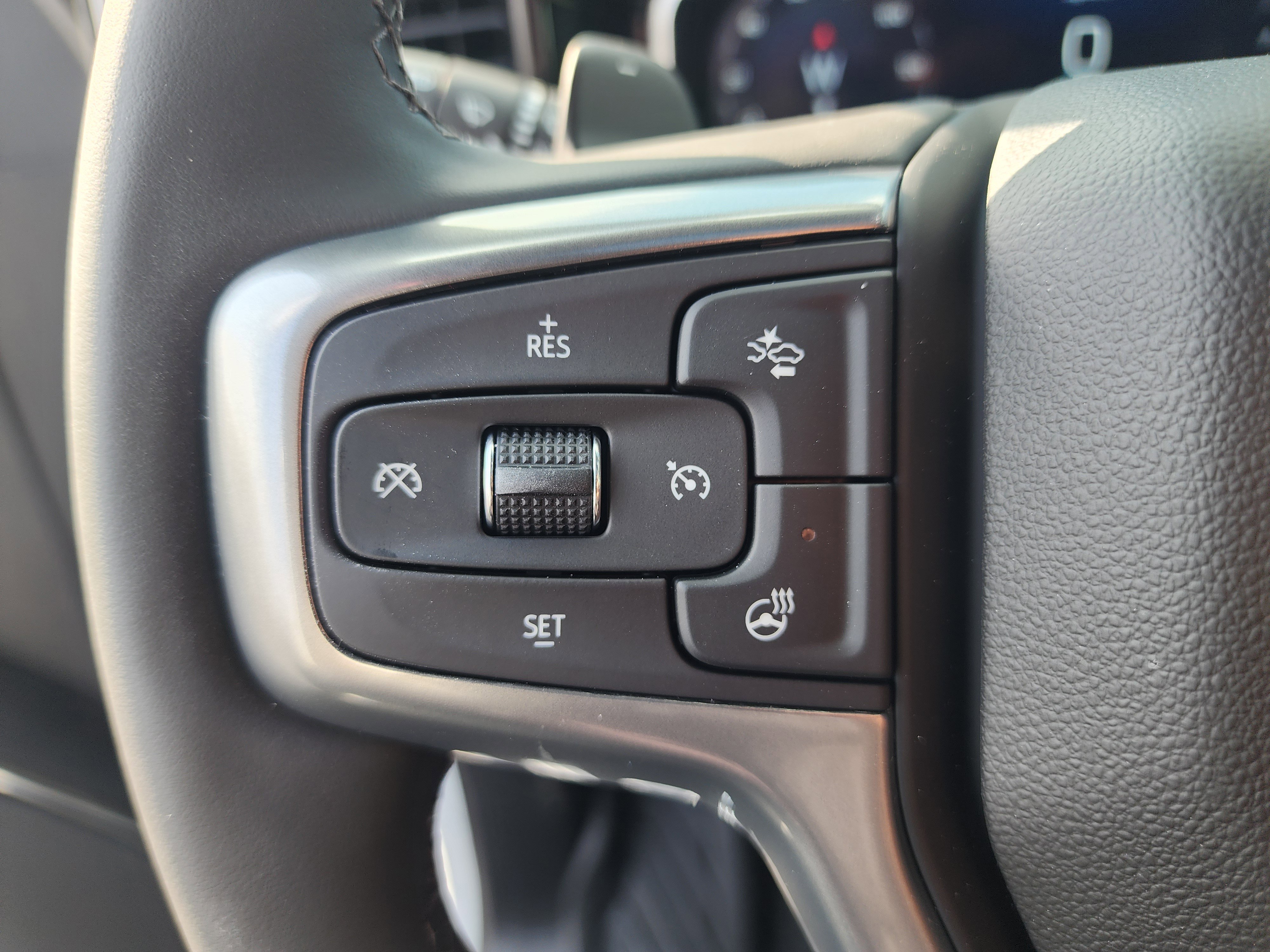 New 2026 Chevrolet Silverado 1500 LTZ w/ LTZ Premium Package image 31