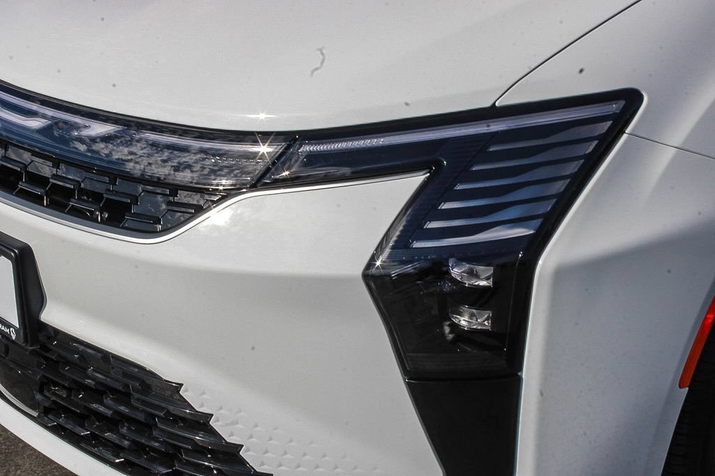 New 2027 Chrysler Pacifica Select FWD image 5