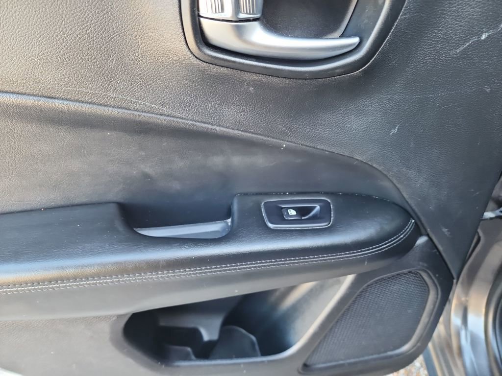 Used 2019 Jeep Compass Altitude image 37