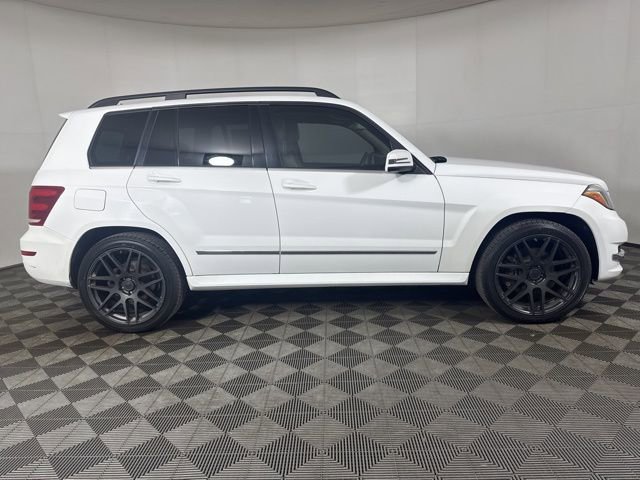 Used 2013 Mercedes-Benz GLK 350 4MATIC image 2