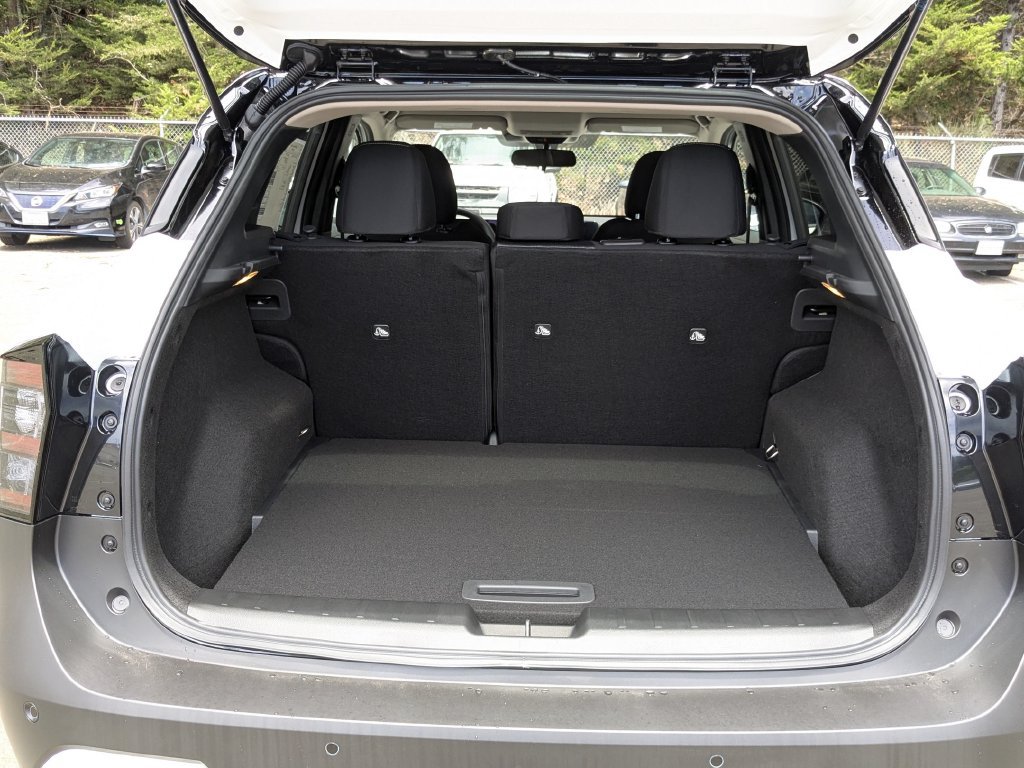 New 2026 Nissan Kicks SV FWD image 25