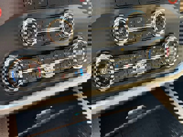 Used 2024 Ford Expedition Limited image 20