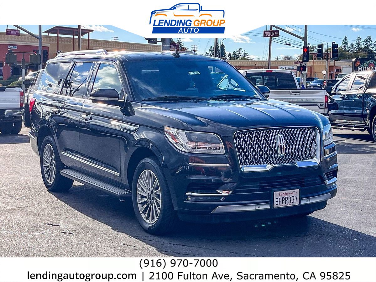 Used 2019 Lincoln Navigator Premiere image 5