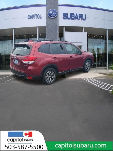 Used 2021 Subaru Forester Premium image 41