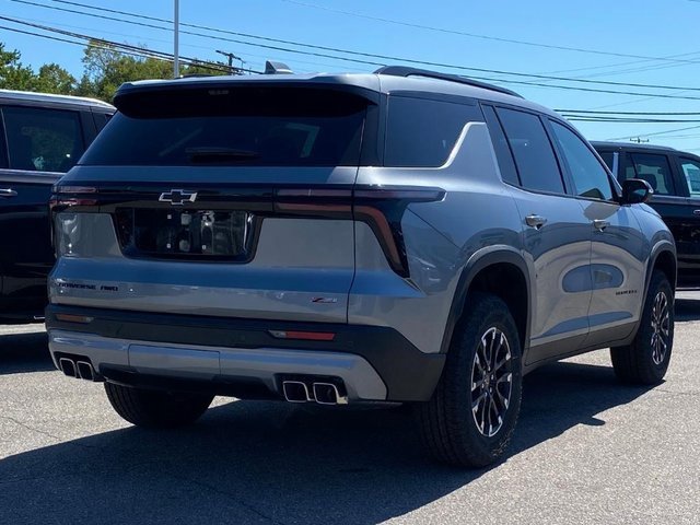 New 2026 Chevrolet Traverse Z71 w/ Driver Confidence Package image 4