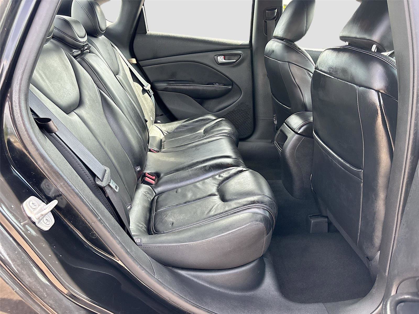 Used 2013 Dodge Dart Limited w/ Limited Special Edition Group FWD image 27