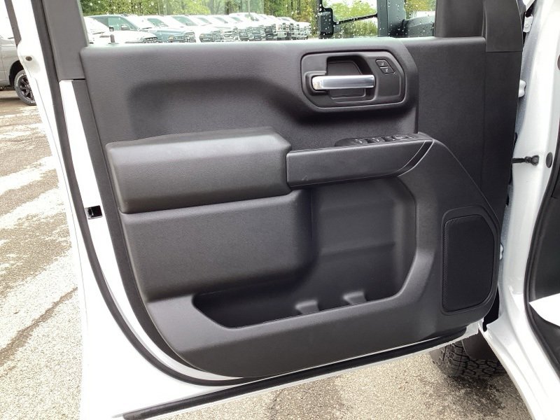 New 2026 Chevrolet Silverado 2500 Custom w/ Custom Value Package image 22