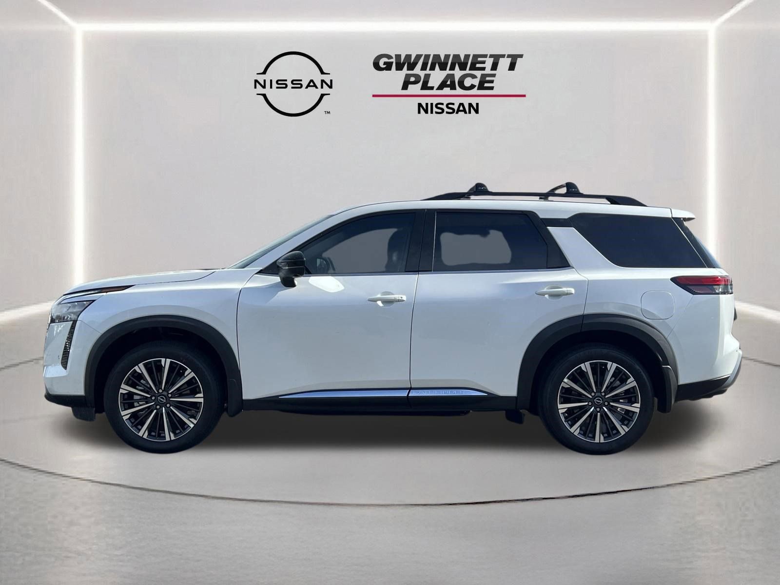 New 2026 Nissan Pathfinder Platinum image 26