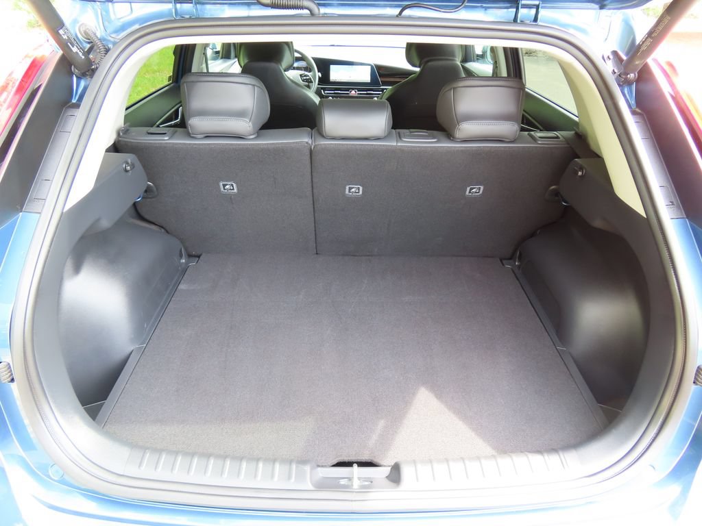 Certified 2024 Kia Niro Wind w/ Wind Preserve Package FWD image 15