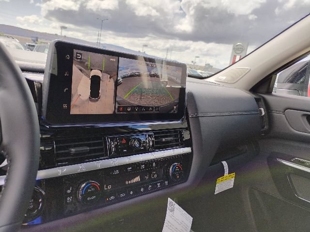 New 2026 Nissan Pathfinder Platinum AWD/4WD image 20