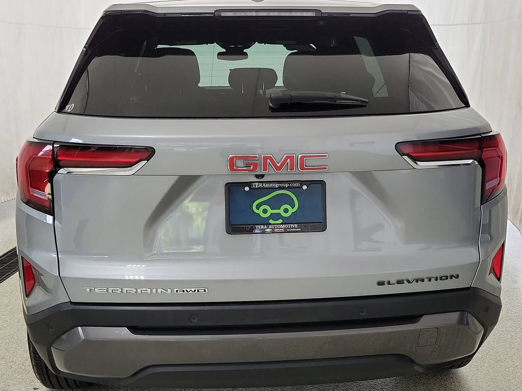 Certified 2026 GMC Terrain Elevation AWD/4WD image 4