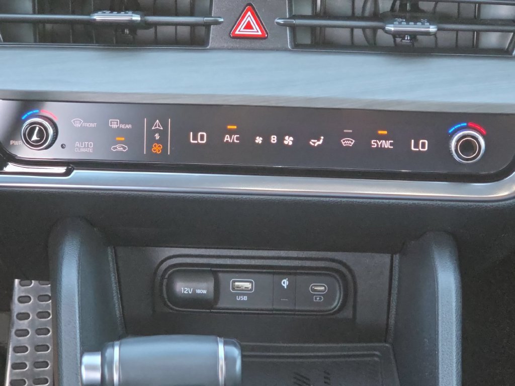 Used 2025 Kia Sportage X-Pro Prestige AWD/4WD image 24